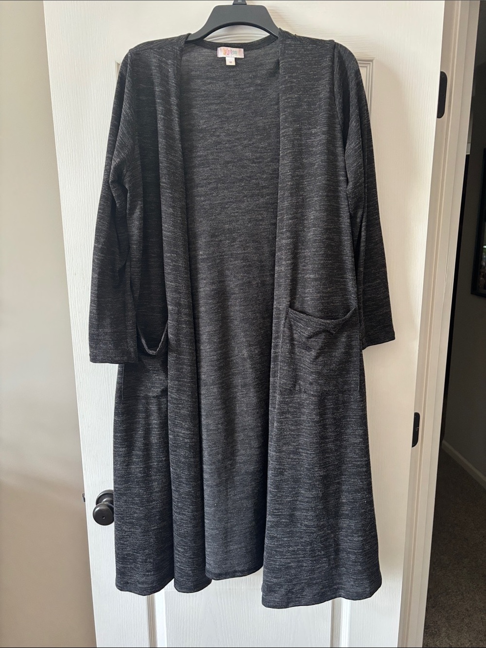 LuLaRoe Dark Heather Charcoal Sarah cardigan-Medium